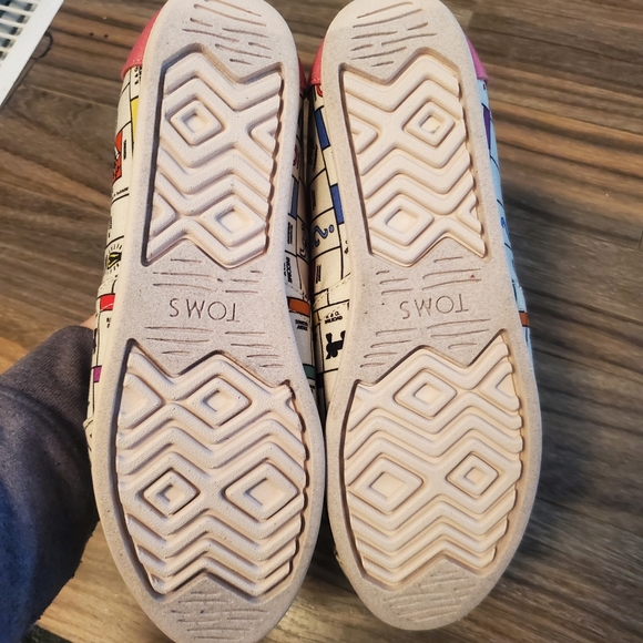 Toms ladies monopoly slip on size 9 - Picture 3 of 3